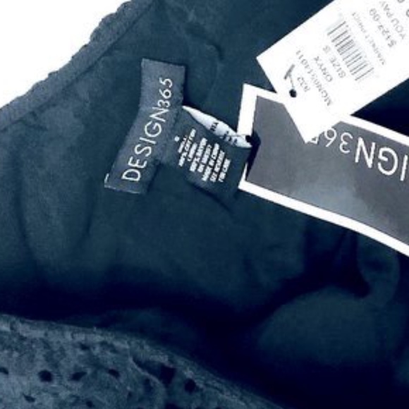 Design 365 Asymmetrical Ruffle Eyelet Design Top - Picture 5 of 8